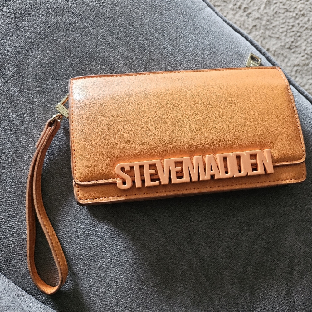 Steve Madden Orange Large Walletwith Logo